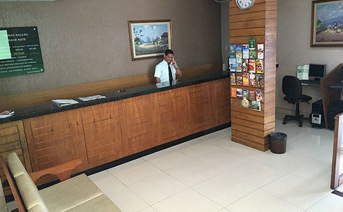 Hotel Abrolhos 3*
